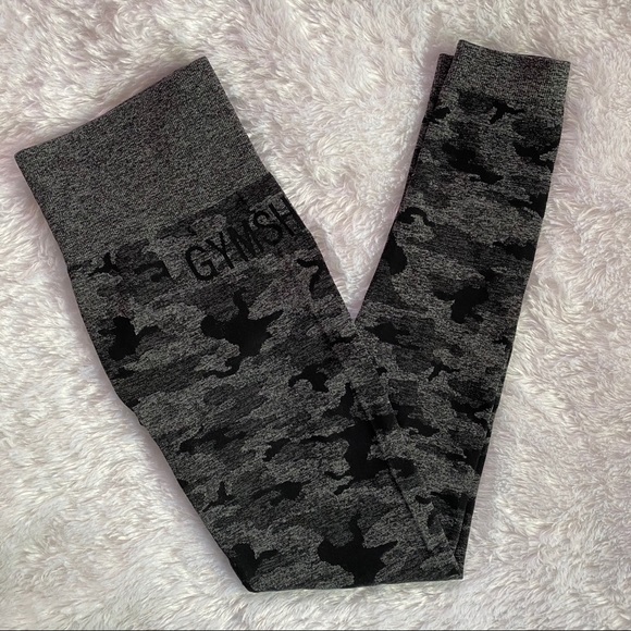 ❌SOLD❌ Gymshark Camo Seamless Leggings - Picture 5 of 5